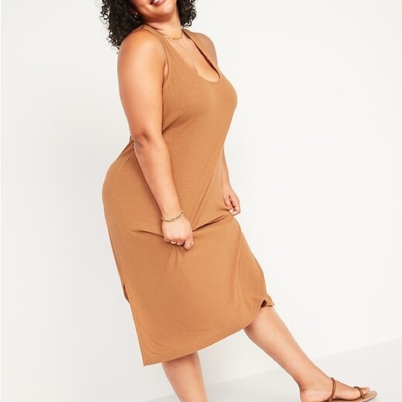 Old Navy Sleeveless Cross-Back Rib-Knit Midi Shift Dress - Picture 1 of 3